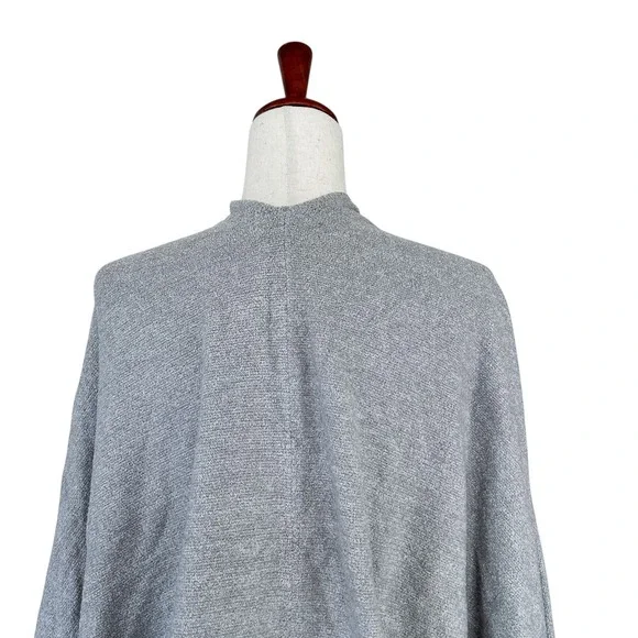 Barefoot Dreams #455 Women's Gray CozyChic Lite® Weekend Wrap Shawl Sweater - Picture 12 of 15